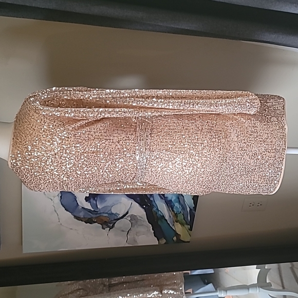 🦄 Rose Gold Sequin Wrap Dress size S FORVER 21 - Picture 4 of 6